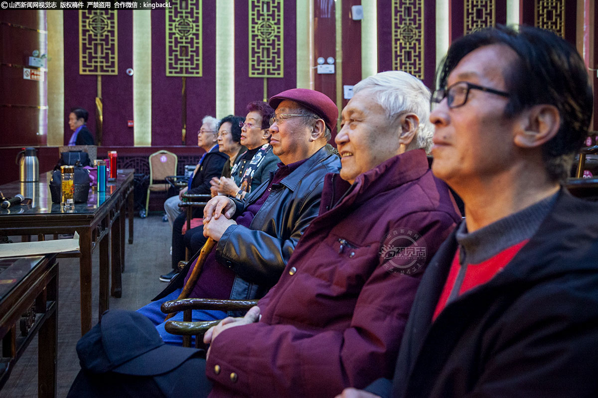      2019年3月16日， 晋剧界著名老艺术家郭士星，闫玉庭，田永国，王爱爱，马玉楼，田桂兰，王宝钗、姬荣生等老师到场指导。