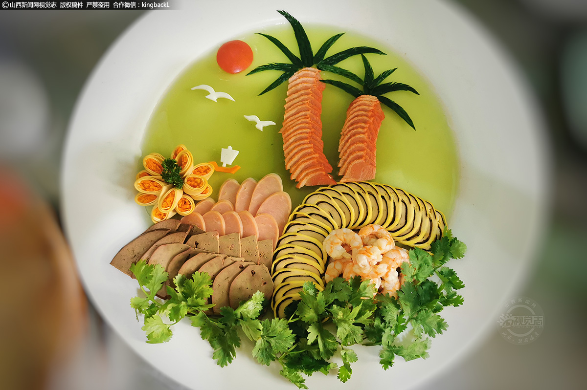      用熟食摆盘的菜，精致可爱。