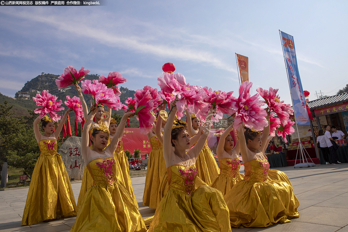      10月1日，山西晋城珏山国庆活动现场。（山西新闻网特约摄影师：南志平）