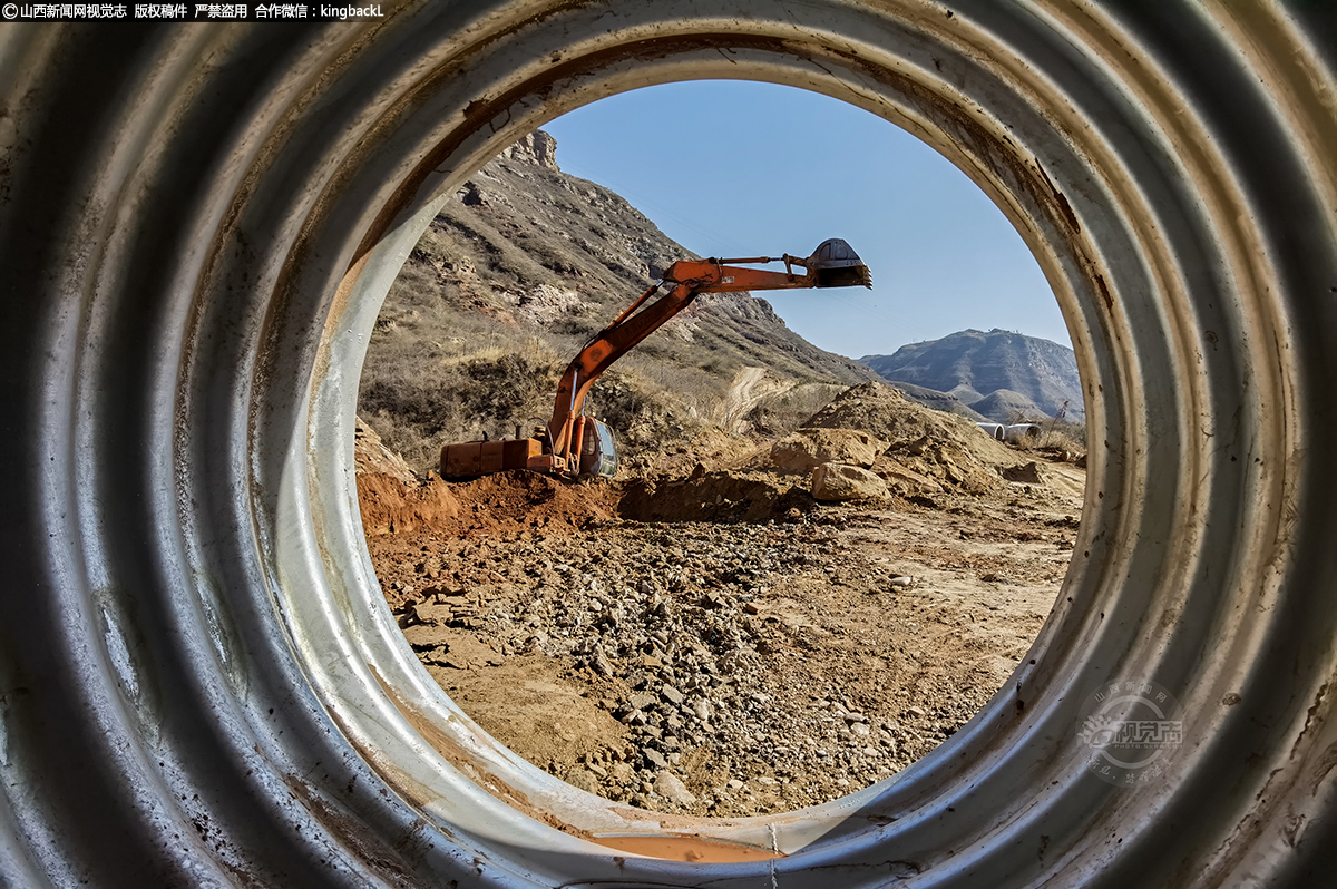      临汾沿黄旅游公路的建设，可以起到示范带动的作用，推动山西西部片区的产业发展、文化旅游融合发展，使之成为一条文化走廊、经济走廊，形成新的经济增长点。