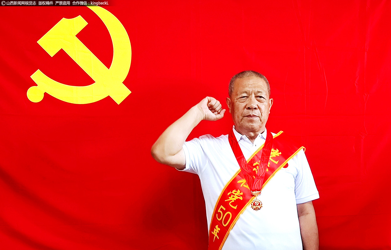      李广仁，山西省祁县峪口乡天居村人，1948年2月出生，中共党员（1970年2月入党），1968年4月入伍 ，先后在高炮68师、63军服役。