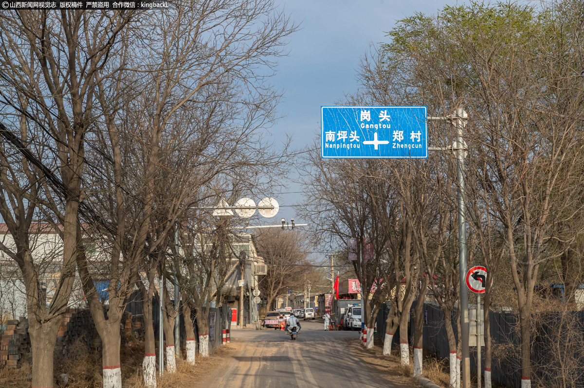      从4月5日14时开始投入消杀战斗以来，太原市消防救援支队大营盘站全体消防救援人员先后对南坪头村、岗头村及山西大学等地进行了消杀。