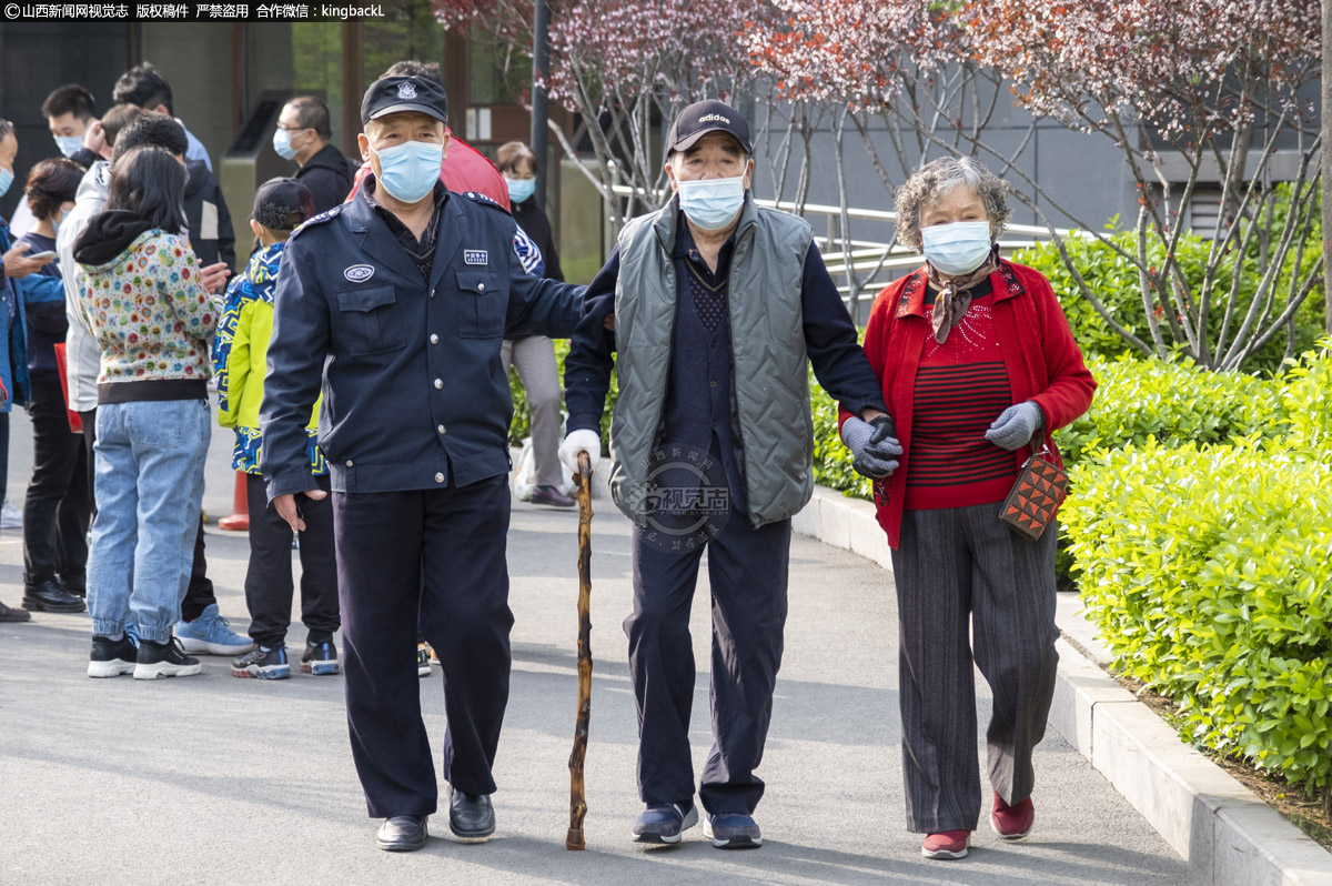      虽然太原被暂时按下了暂停键，但那些属于春天的希望却依旧在每个人心中，人们期待着疫情过去，更期待着这座城市的春暖花开。