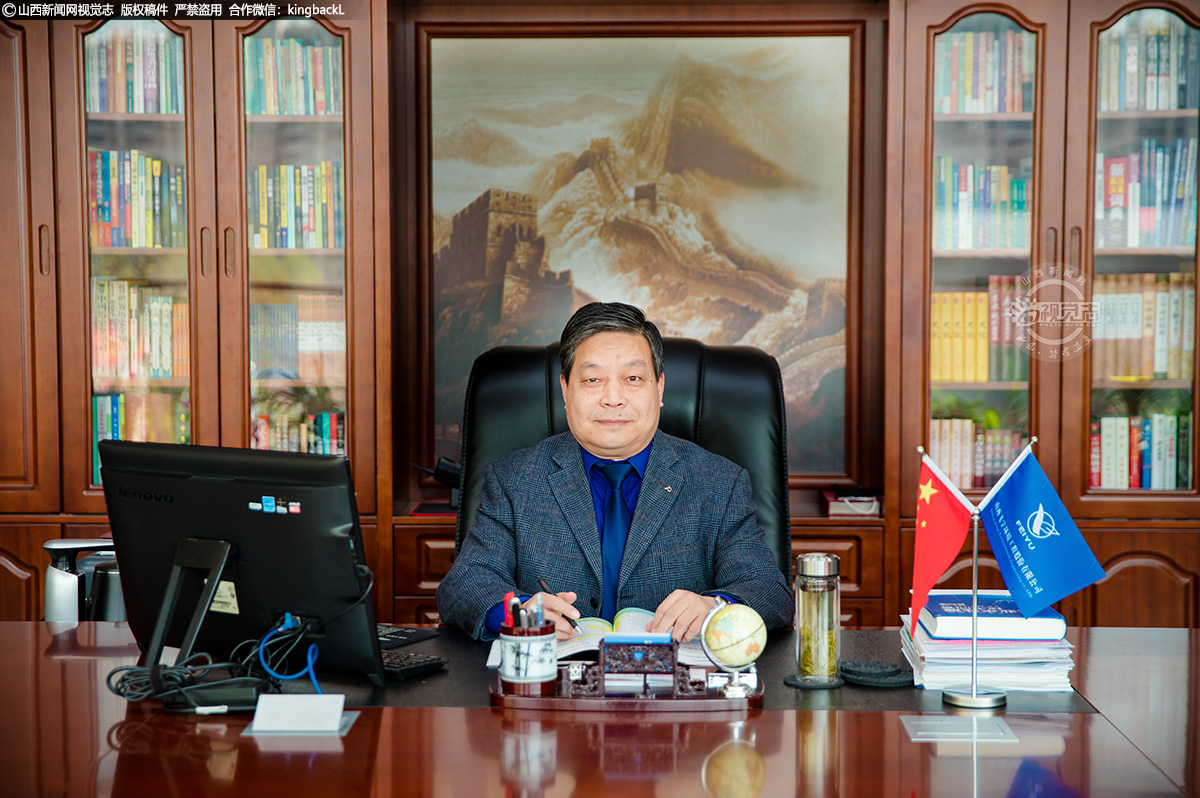      武志刚，现任山西飞宇环境工程股份有限公司董事长，同时担任青海省乒乓球协会副主席、全国颗粒大联盟仲裁委员会主任、山西省晋中市乒乓球协会常务副主席、山西省乒乓球协会裁委会副主任、山西农业大学和山西吕梁学院客座教授。