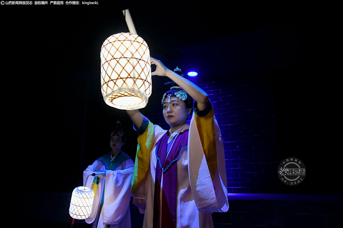      该演艺项目秉承高起点策划、高标准立意、高水平创意，是山旅集团、丛明玲总导演、张冬总导演团队联手新起典打造的《遇见娘子关》大型演艺体验剧项目，本剧执行导演团队及舞美、灯光、音响、视频、音乐等相关设计人员均为业内顶尖人才。