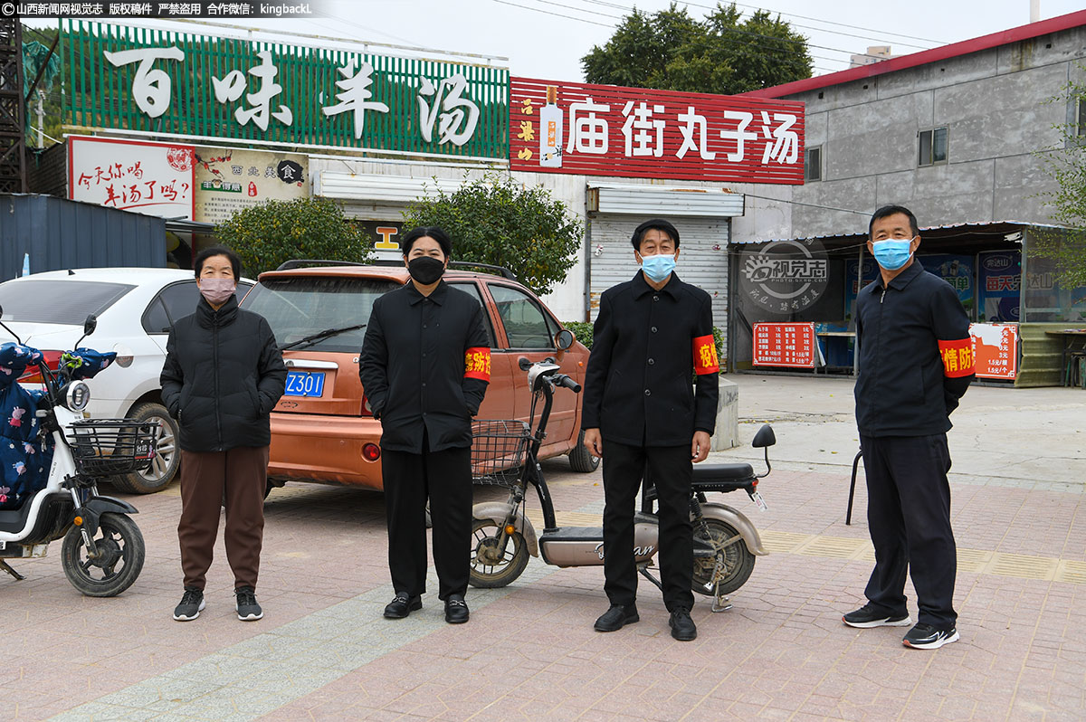      村民是基层重要防疫力量，疫情期间，村民持续推动各项防疫政策措施落地落实，筑牢疫情防控坚固防线。