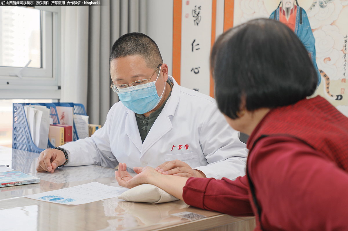      孙江表示：“振兴和发展祖国中医药事业，是我们这一代中医人不可推卸的责任。我将通过积极求学、努力‘传帮带’的方式，力争完善自我医术，竭尽全力把我所学的毫无保留地传授给年轻医师，将中医药事业发扬光大！”