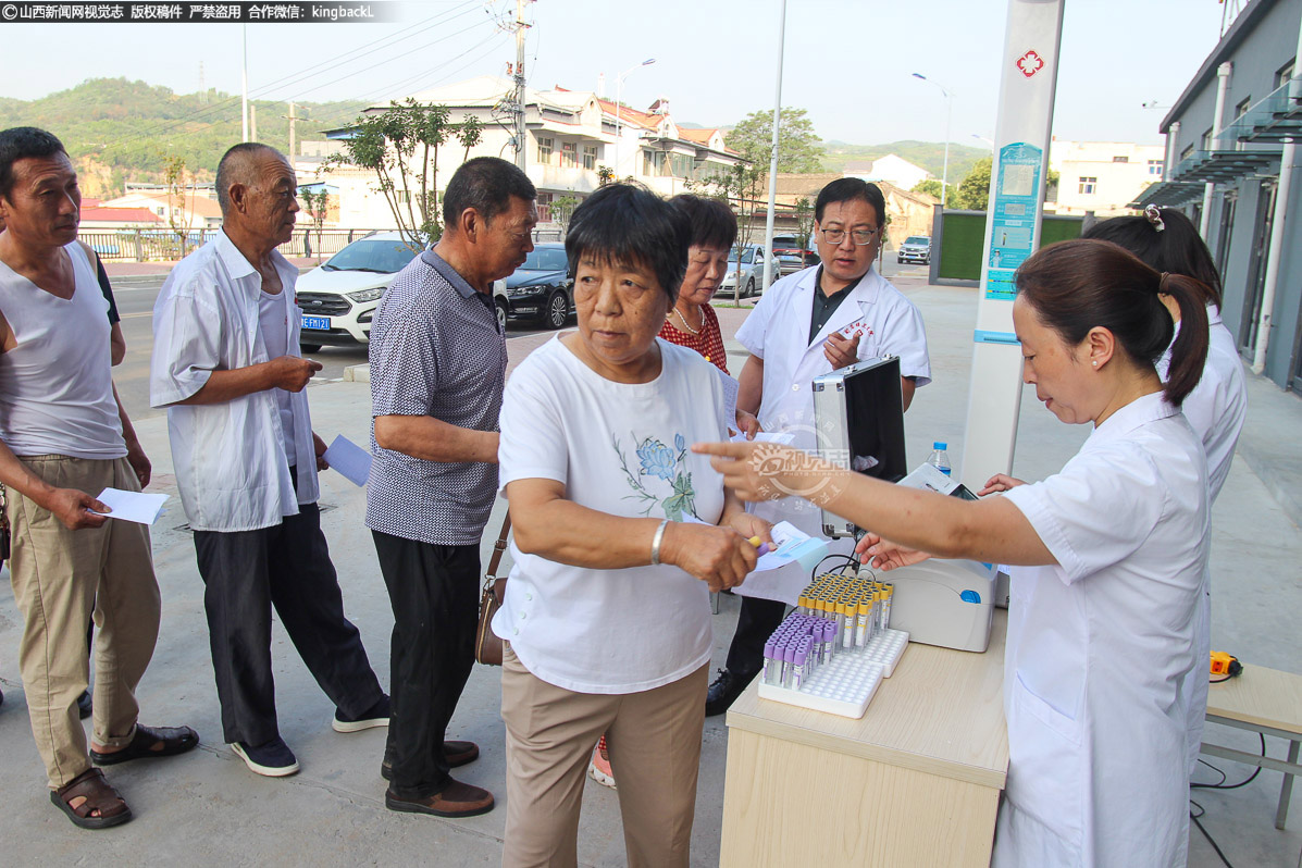      这是落实国家基本公共卫生服务项目、推动优质医疗资源下沉、打通健康服务 “最后一公里” 的具体实践。